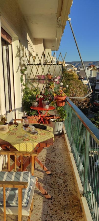 On Foot To Acropolis Cozy Apartment Atenas Exterior foto